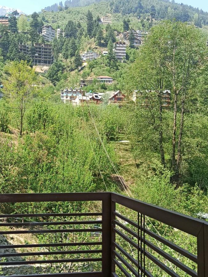 Misty Mountain Manali Hotel Exterior foto