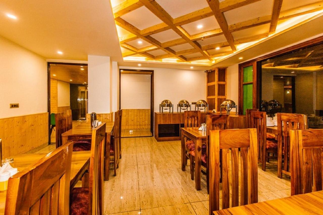 Misty Mountain Manali Hotel Exterior foto